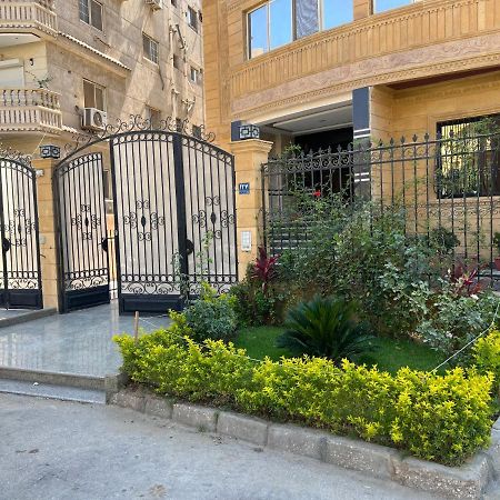 Luxury Apartments Beside Mall Of Arabia And Dar Al-Fouad Hospital - Families Only- No Alcoholic Beverages 6th of October City Exteriör bild