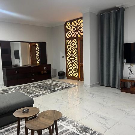 Luxury Apartments Beside Mall Of Arabia And Dar Al-Fouad Hospital - Families Only- No Alcoholic Beverages 6th of October City Exteriör bild