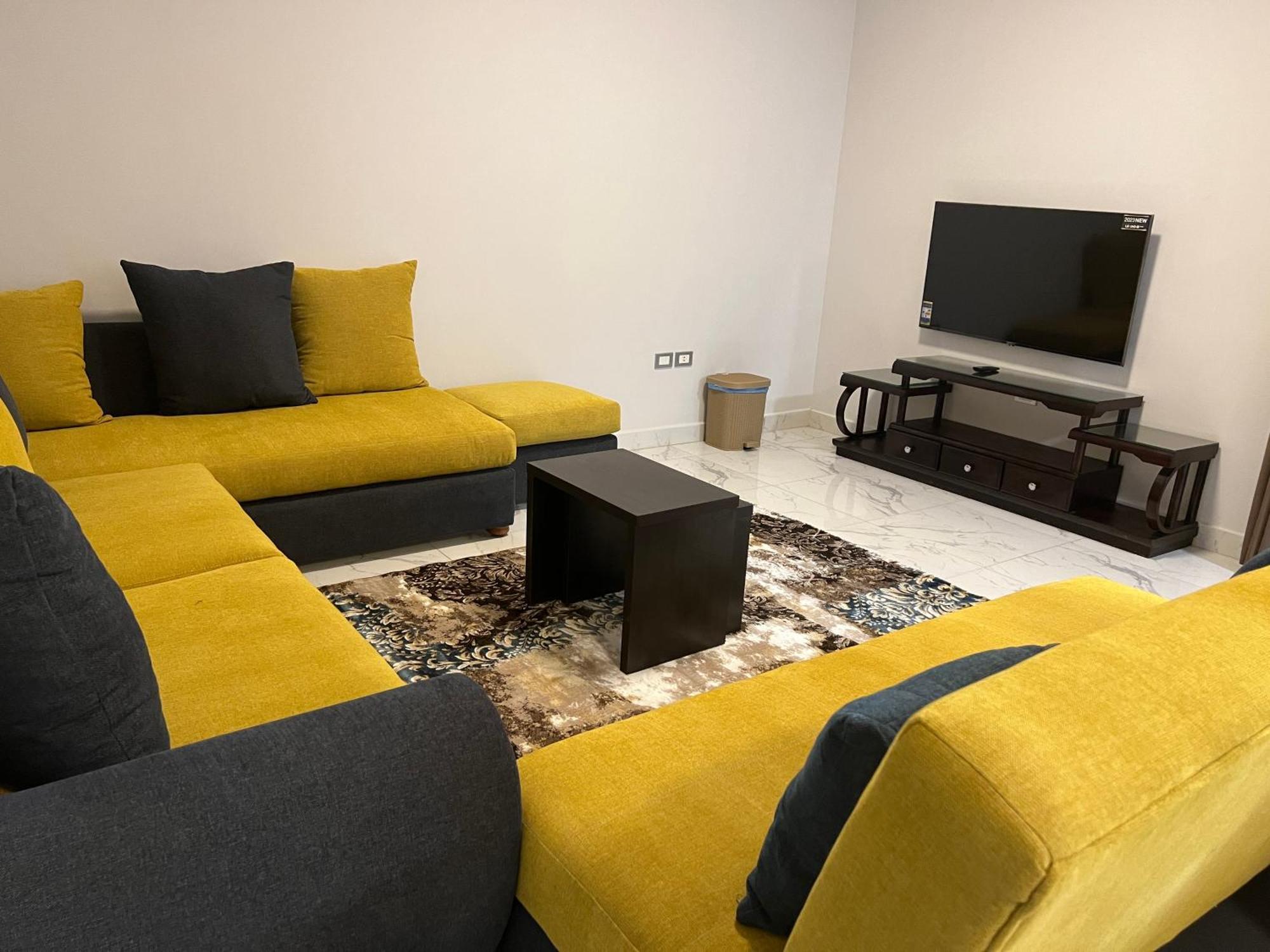 Luxury Apartments Beside Mall Of Arabia And Dar Al-Fouad Hospital - Families Only- No Alcoholic Beverages 6th of October City Exteriör bild