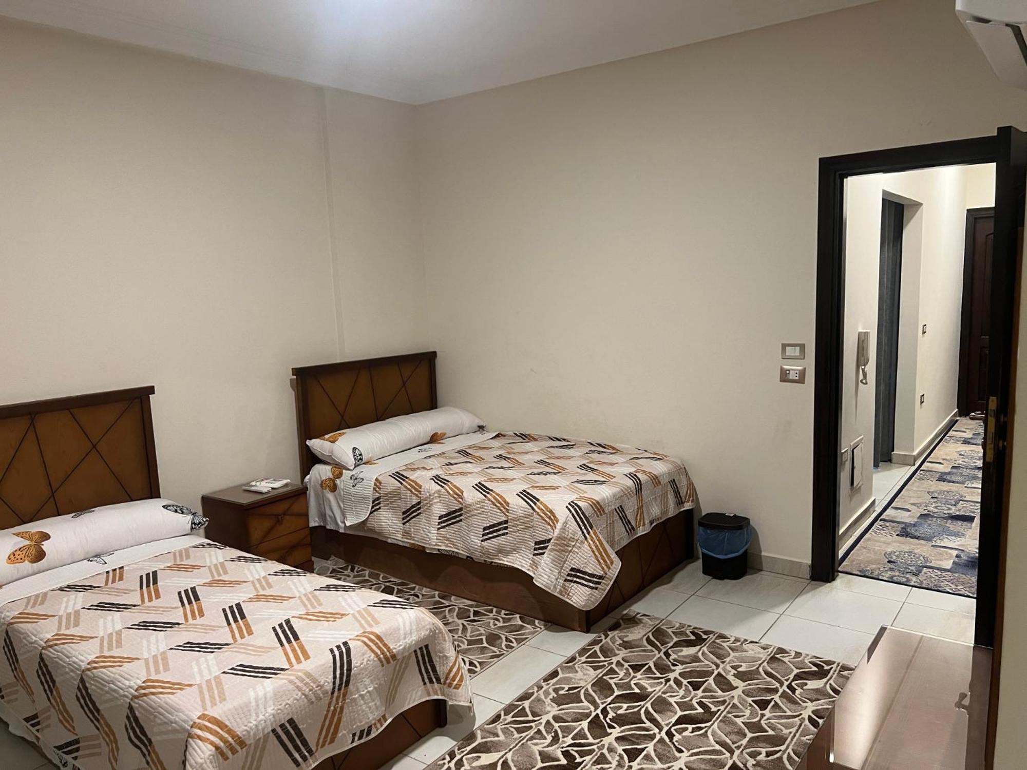 Luxury Apartments Beside Mall Of Arabia And Dar Al-Fouad Hospital - Families Only- No Alcoholic Beverages 6th of October City Exteriör bild