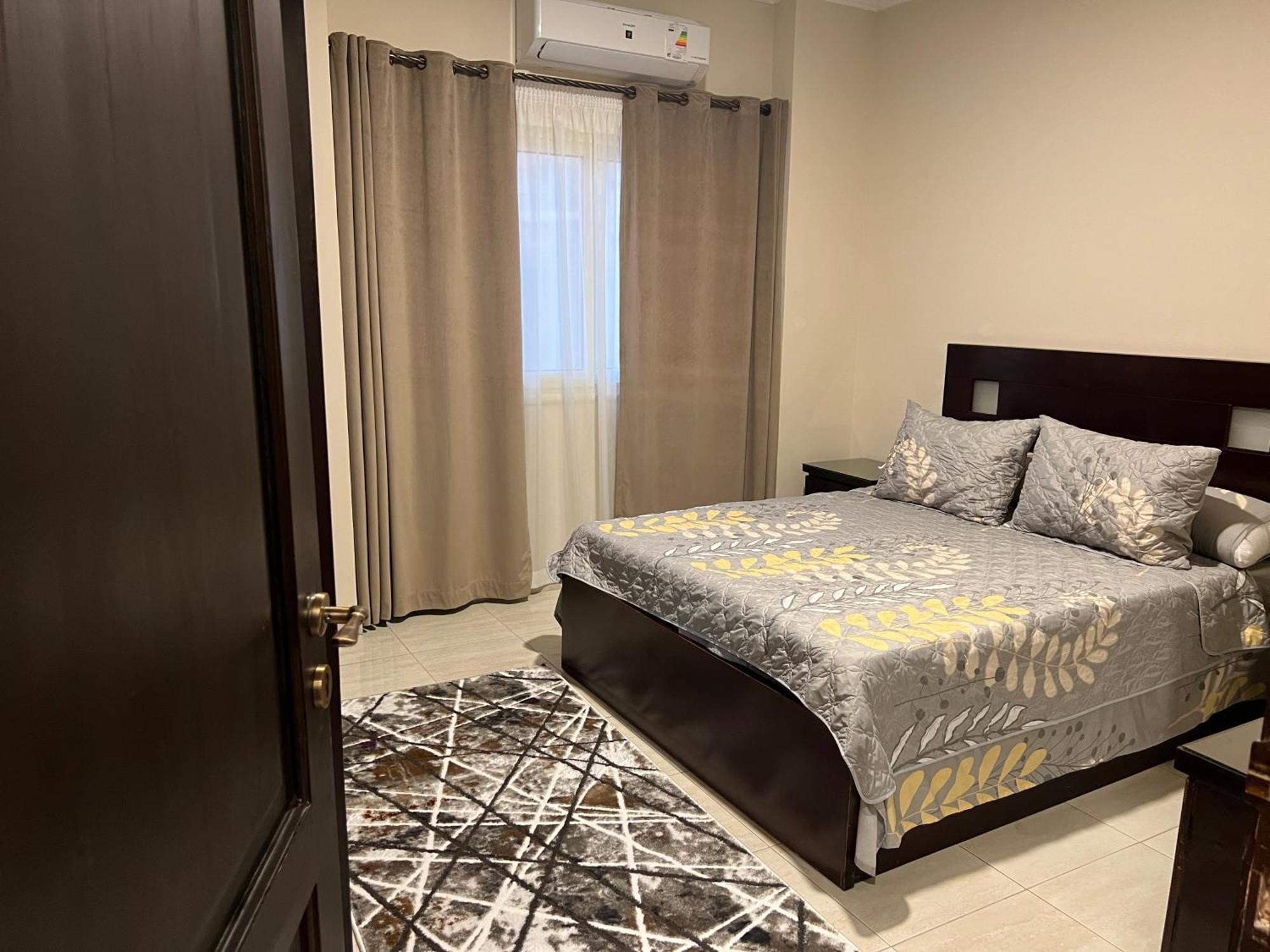 Luxury Apartments Beside Mall Of Arabia And Dar Al-Fouad Hospital - Families Only- No Alcoholic Beverages 6th of October City Exteriör bild