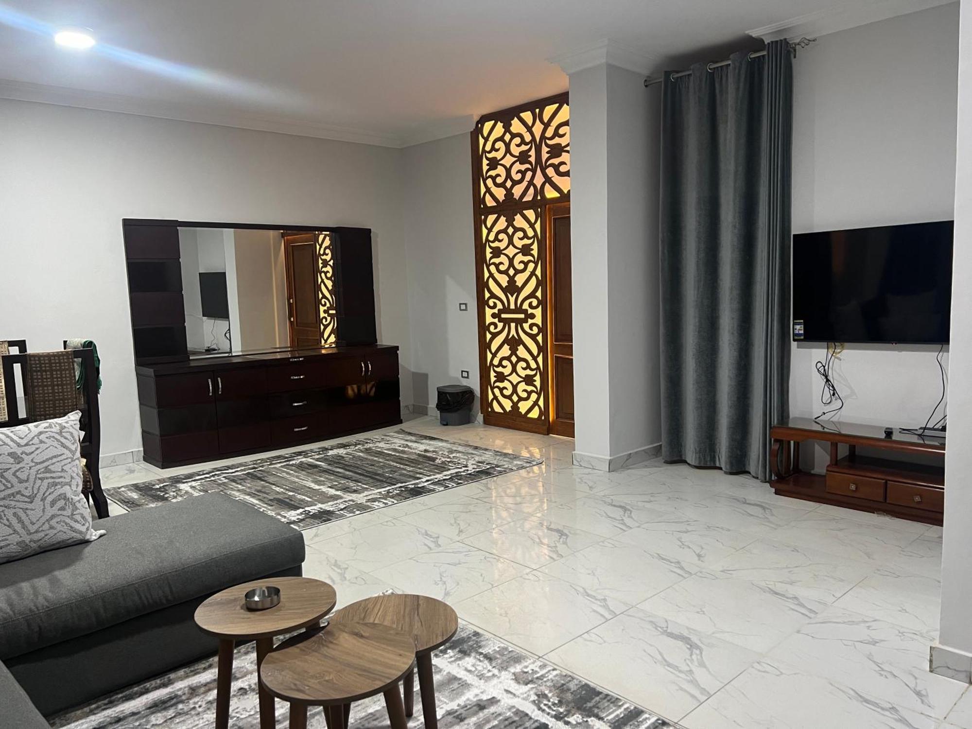 Luxury Apartments Beside Mall Of Arabia And Dar Al-Fouad Hospital - Families Only- No Alcoholic Beverages 6th of October City Exteriör bild