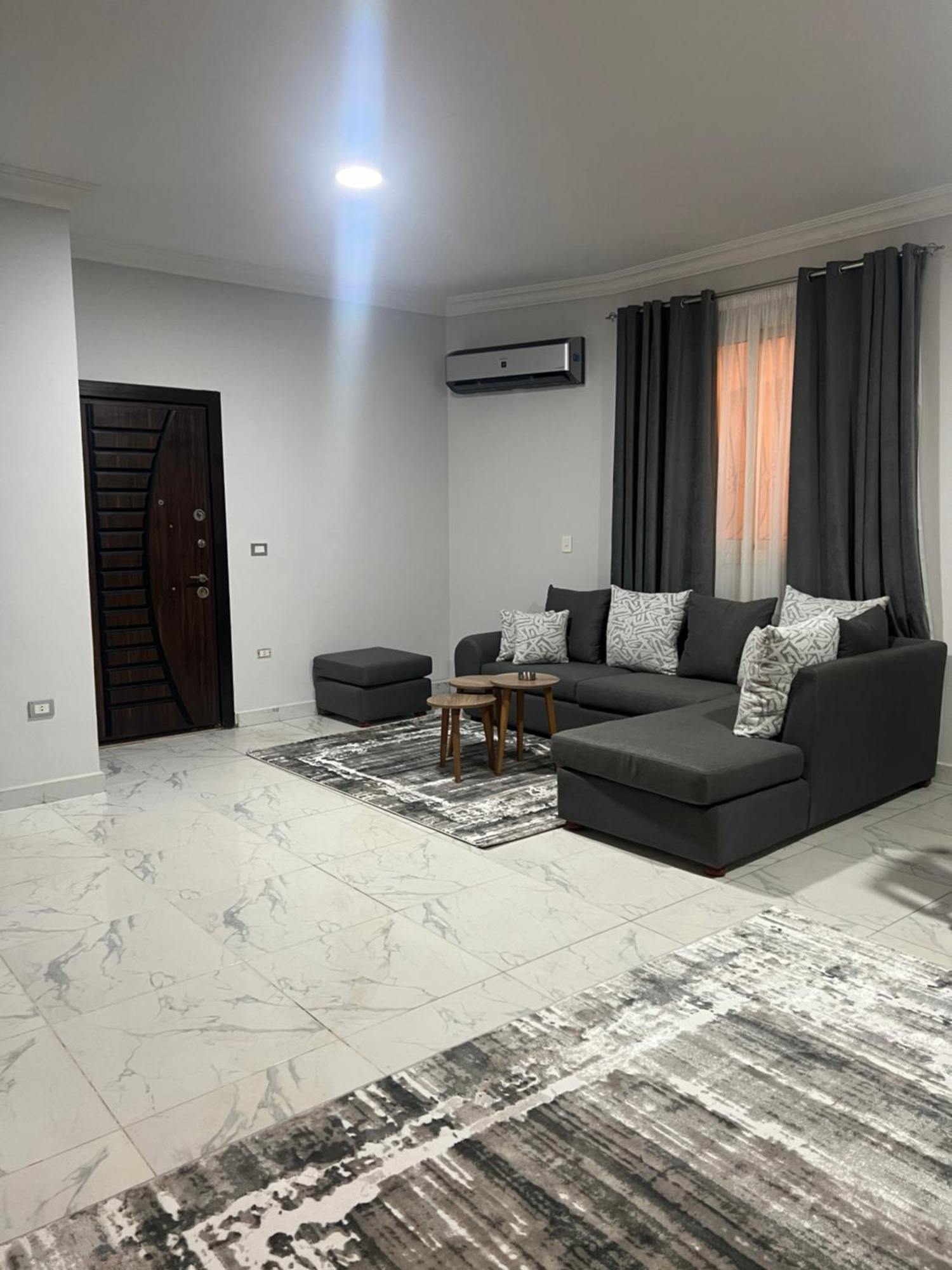 Luxury Apartments Beside Mall Of Arabia And Dar Al-Fouad Hospital - Families Only- No Alcoholic Beverages 6th of October City Exteriör bild
