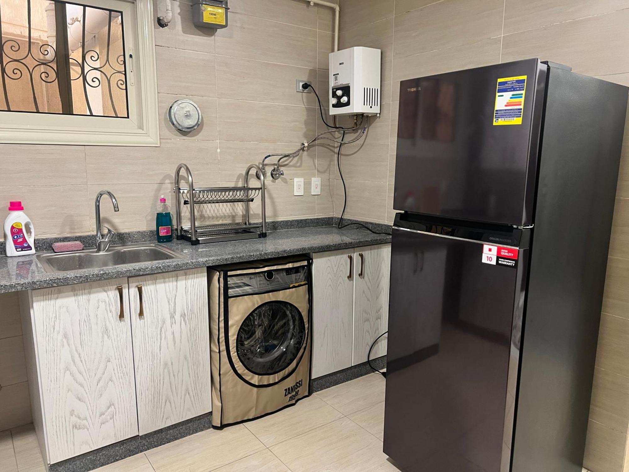 Luxury Apartments Beside Mall Of Arabia And Dar Al-Fouad Hospital - Families Only- No Alcoholic Beverages 6th of October City Exteriör bild