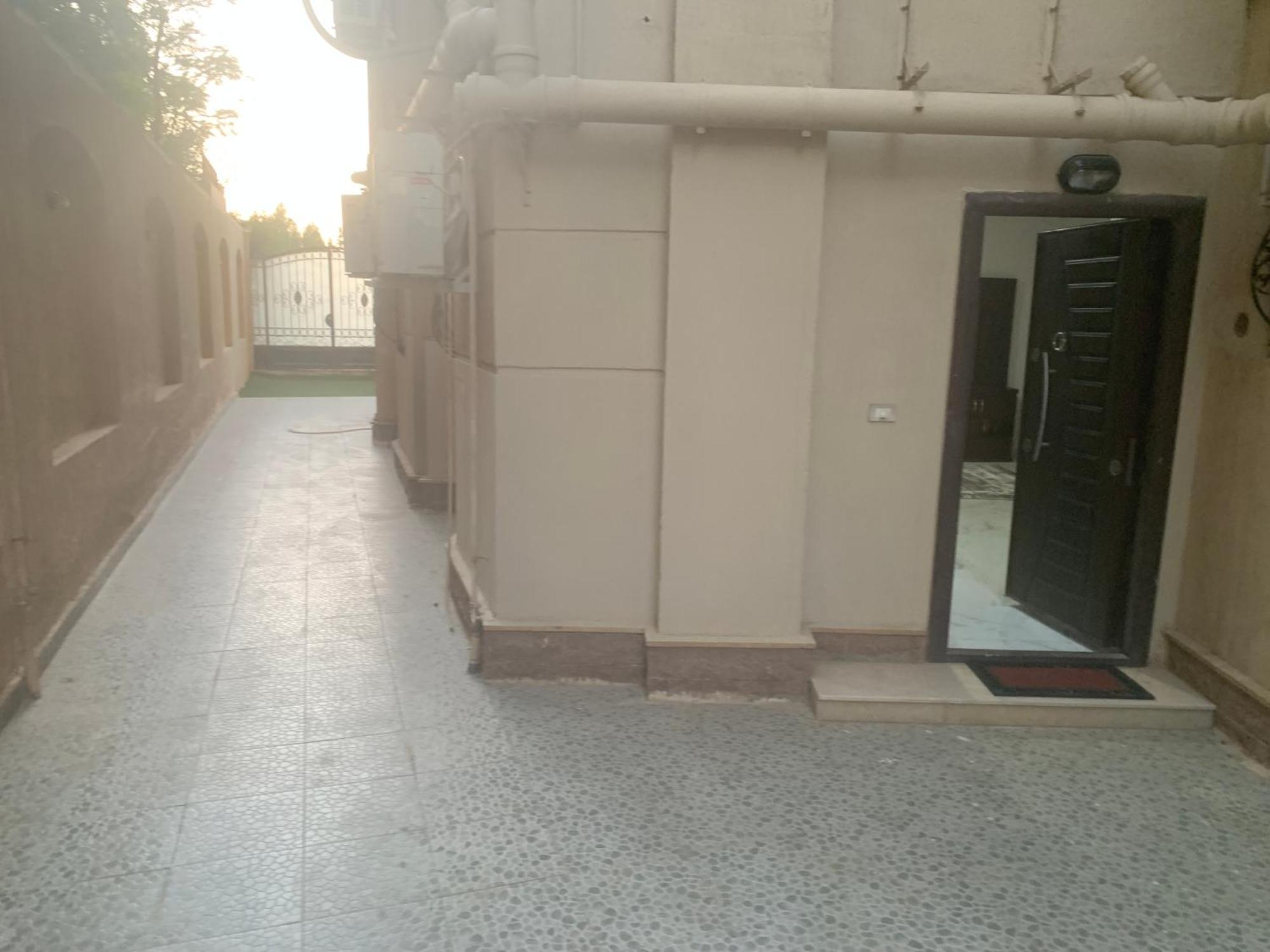 Luxury Apartments Beside Mall Of Arabia And Dar Al-Fouad Hospital - Families Only- No Alcoholic Beverages 6th of October City Exteriör bild