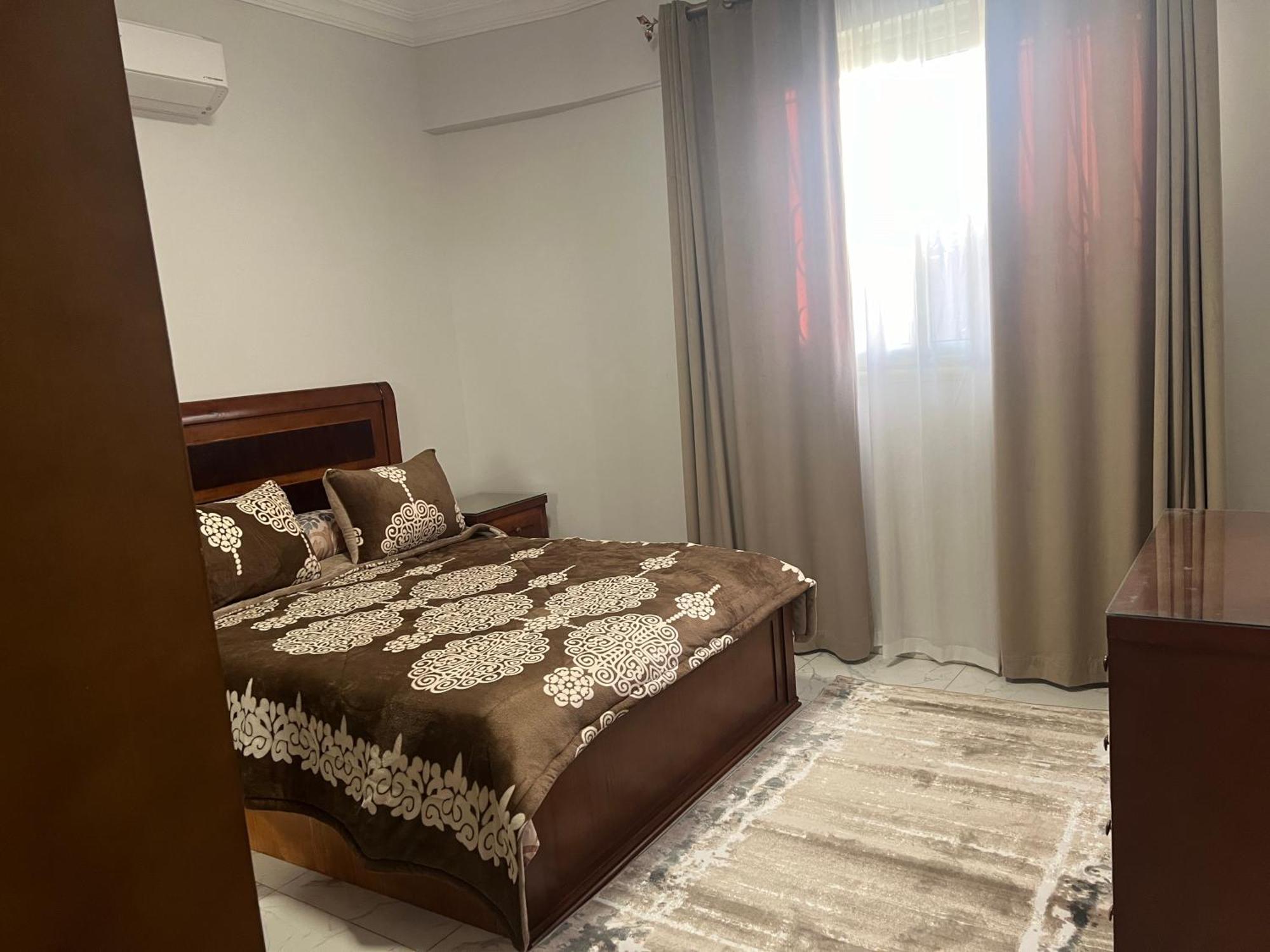 Luxury Apartments Beside Mall Of Arabia And Dar Al-Fouad Hospital - Families Only- No Alcoholic Beverages 6th of October City Exteriör bild